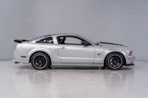 2005 Ford Mustang