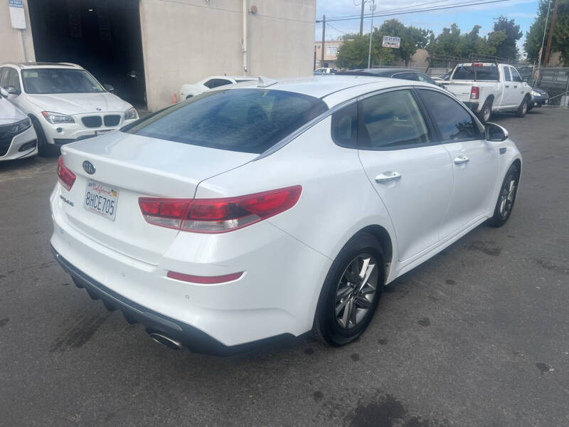 2019 Kia Optima S
