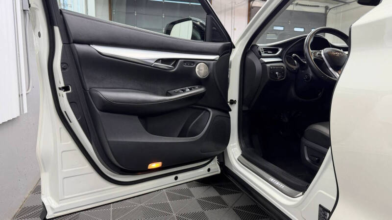 2019 Infiniti QX50 Essential