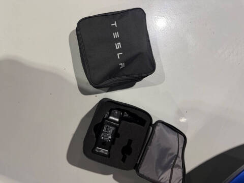 2023 Tesla Model X Plaid