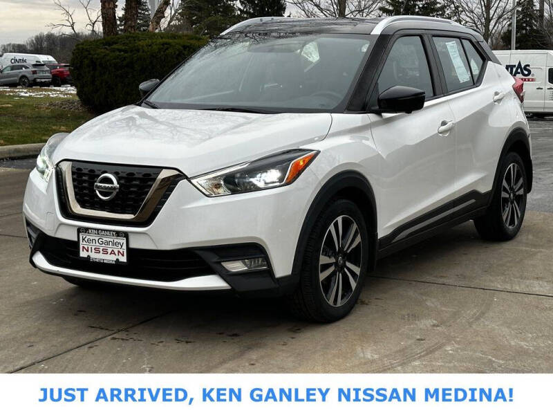 2019 Nissan Kicks SR