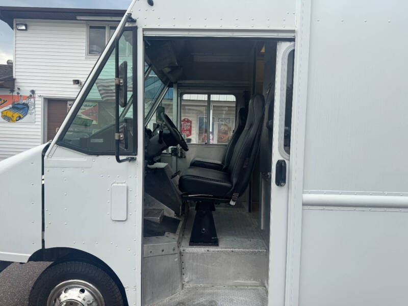 2013 Ford E-Series E-350 SD