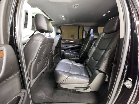 2019 Cadillac Escalade ESV Luxury
