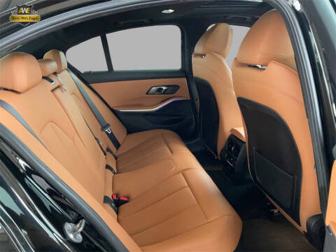 2022 BMW 3 Series 330i