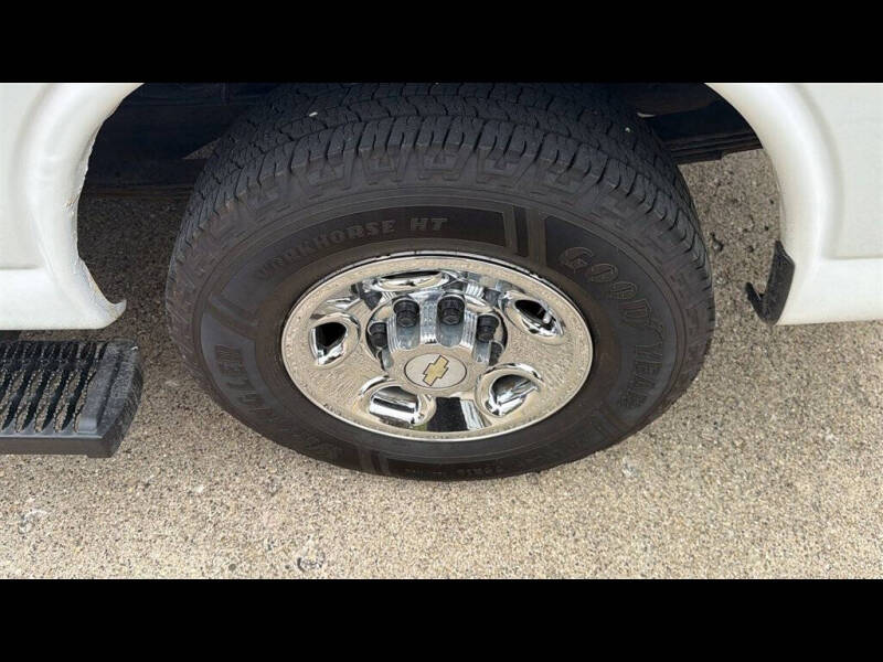 2015 Chevrolet Express LT 2500