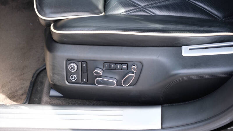 2009 Bentley Continental Flying Spur Base photo 17