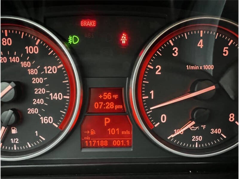 2012 BMW 3 Series 328i