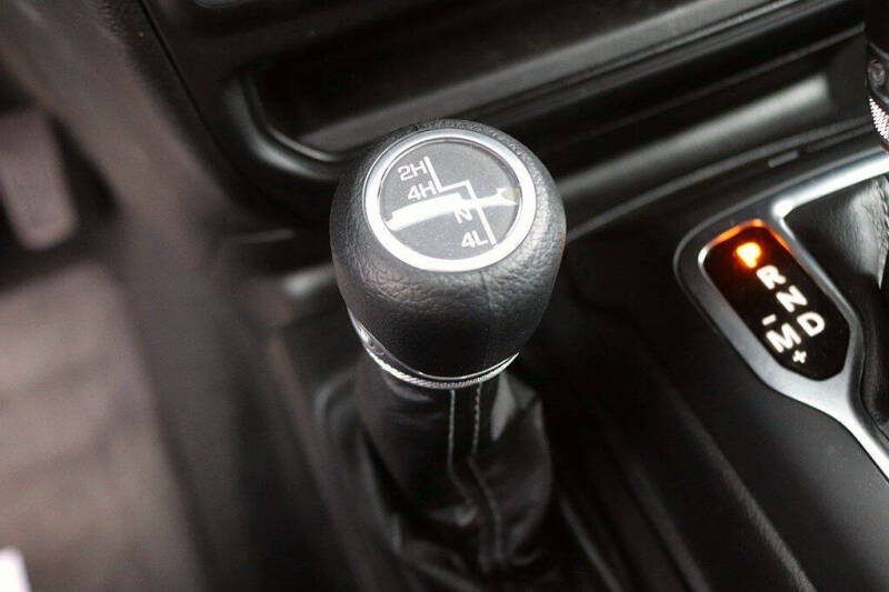 2024 Jeep Gladiator NightHawk