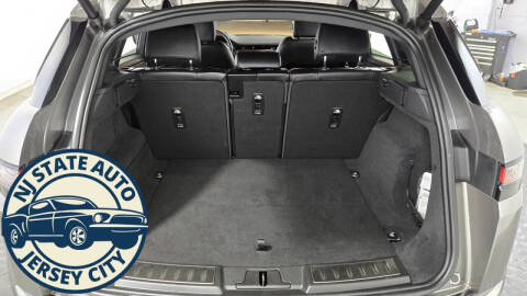 2023 Land Rover Range Rover Evoque P250 R-Dynamic SE