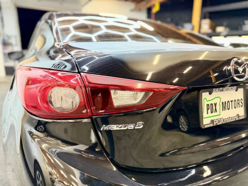 2017 Mazda MAZDA3 Sport