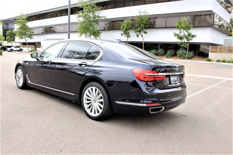 2017 BMW 7 Series 740i
