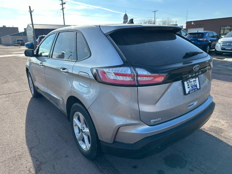 2021 Ford Edge SE