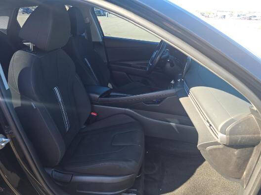 2023 Hyundai Elantra