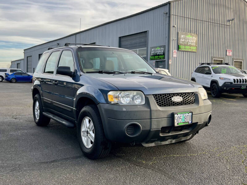 2005 Ford Escape XLS