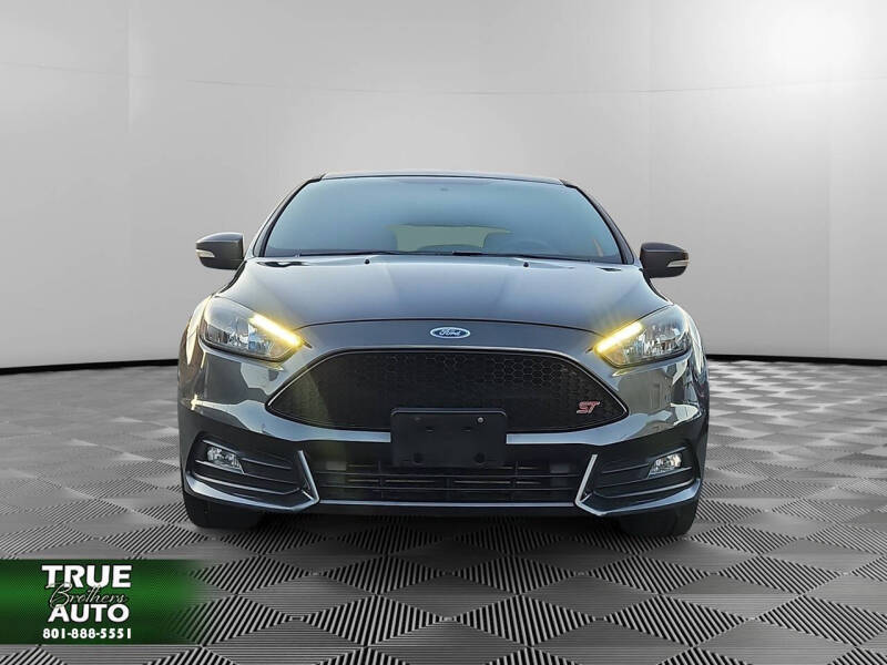 2017 Ford Focus ST