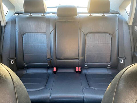 2012 Volkswagen Passat