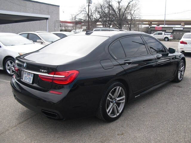 2017 BMW 7 Series 750i