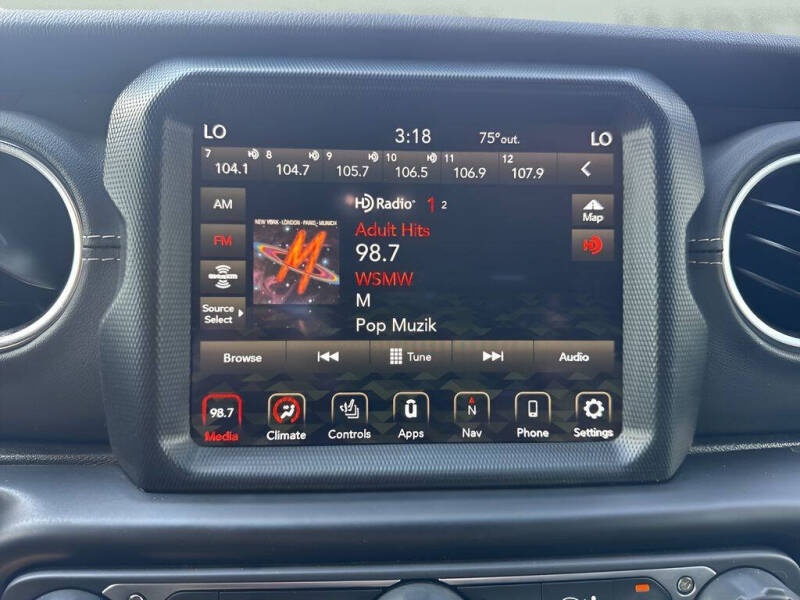 2021 Jeep Gladiator Overland