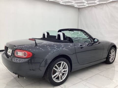 2015 Mazda MX-5 Miata Sport