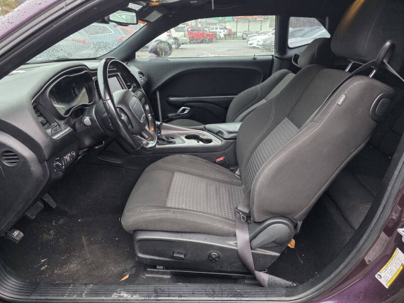 2020 Dodge Challenger SXT