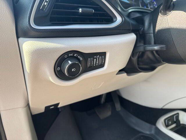 2020 Chrysler Pacifica Touring L