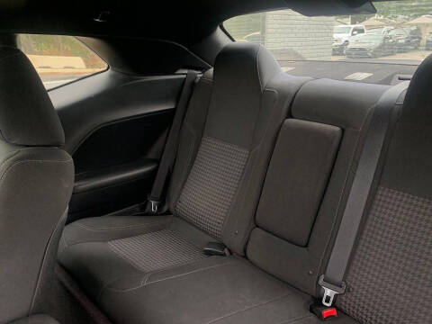 2018 Dodge Challenger SXT
