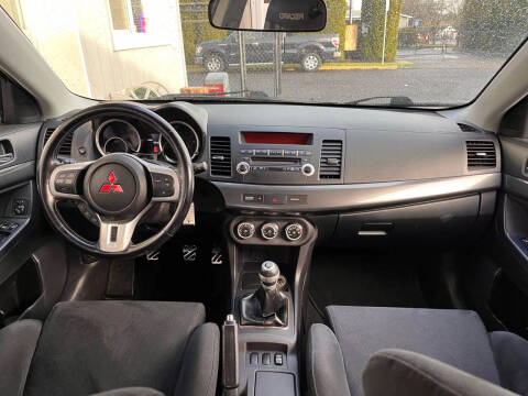 2010 Mitsubishi Lancer Evolution GSR