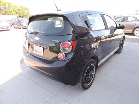 2013 Chevrolet Sonic LS Auto