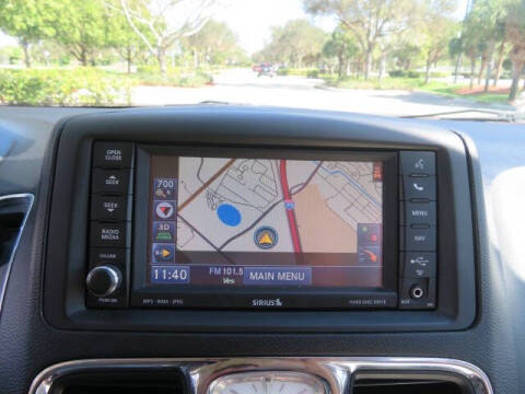 2013 Chrysler Town and Country Limited