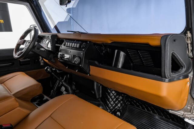 1992 Land Rover Defender 110