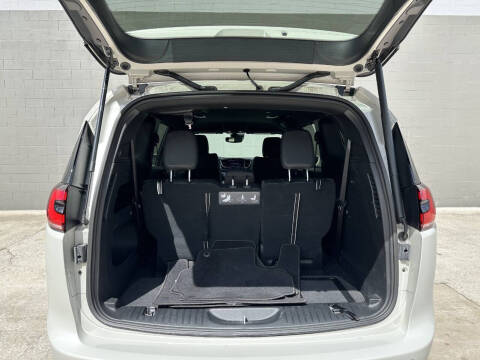 2021 Chrysler Pacifica Touring L