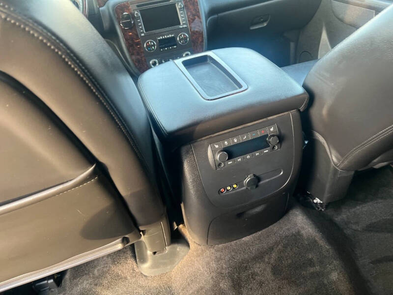 2010 GMC Yukon XL Denali