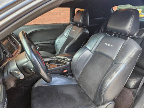 2016 Dodge Challenger 392 HEMI Scat Pack Shaker
