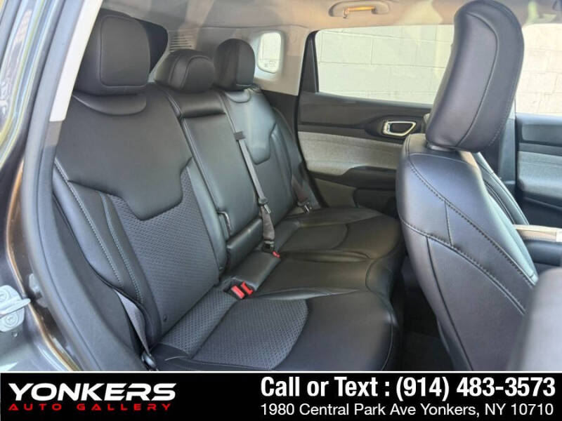 2022 Jeep Compass Altitude
