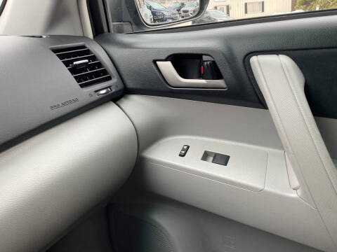 2012 Toyota Highlander