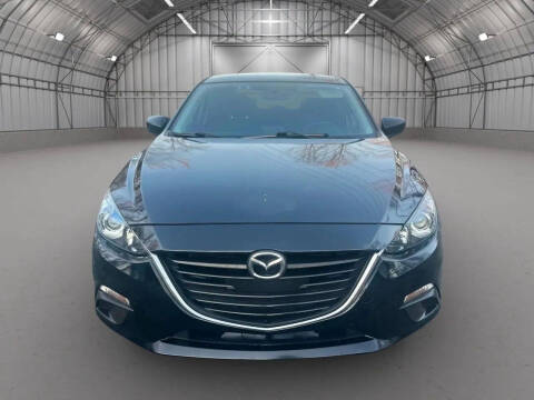 2016 Mazda MAZDA3 i Sport