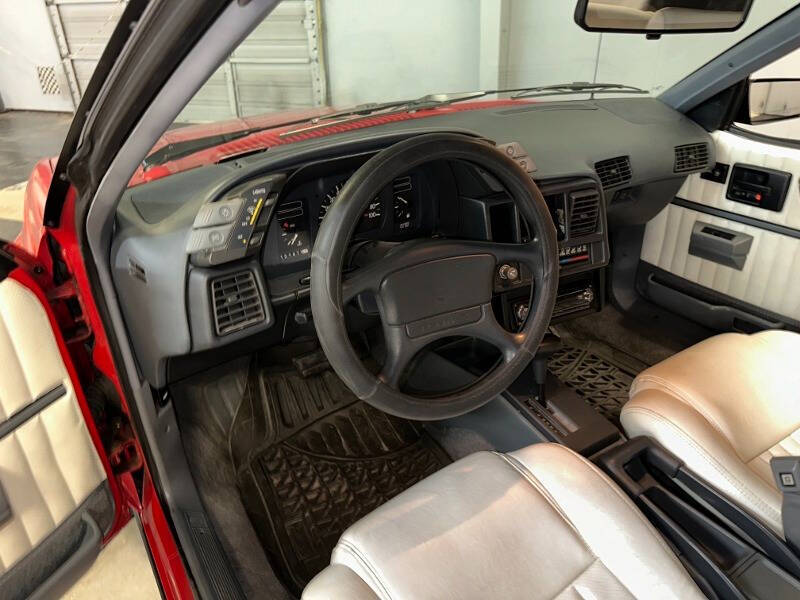 1991 Pontiac Sunbird LE