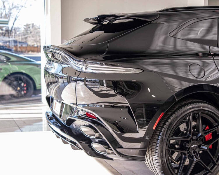 2026 Aston Martin DBX S
