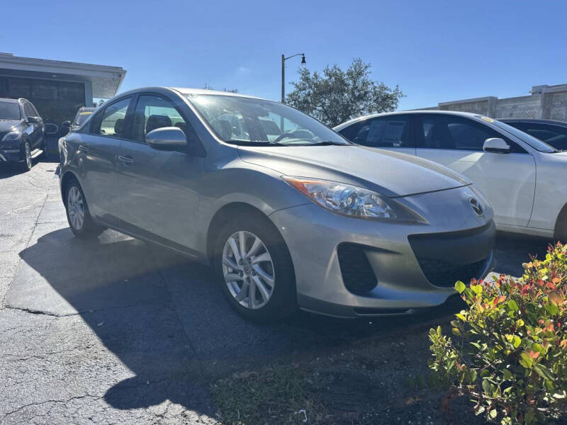 2012 Mazda MAZDA3 i Touring's photo