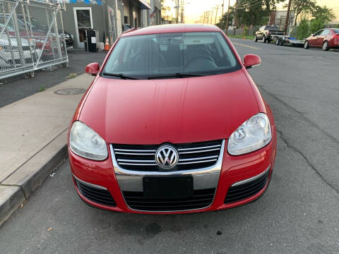 2009 Volkswagen Jetta for sale at SUNSHINE AUTO SALES LLC in Paterson NJ