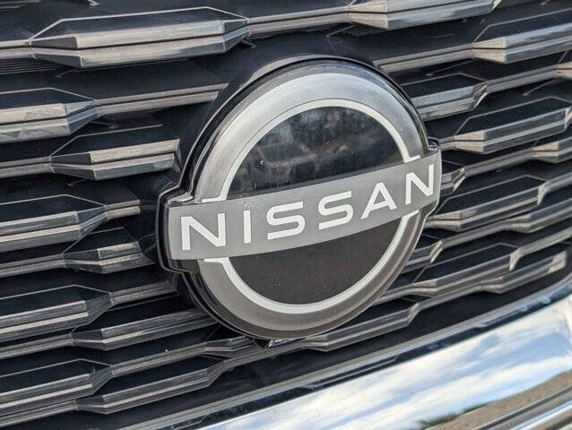 2022 Nissan Rogue SV