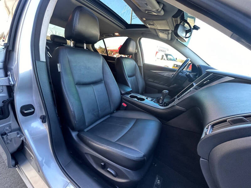 2016 Infiniti Q50 3.0T Premium