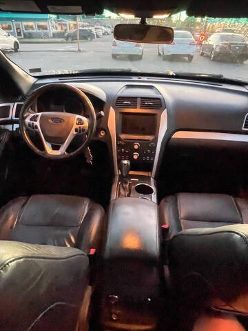 2011 Ford Explorer XLT