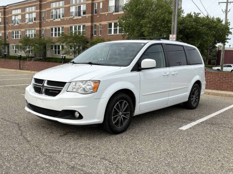 2016 Dodge Grand Caravan SXT Plus