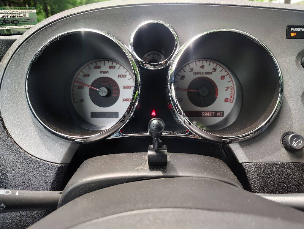Gray 2007 Pontiac Solstice Base Convertible 2dr Convertible 24