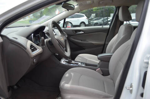 2018 Chevrolet Cruze LT Auto
