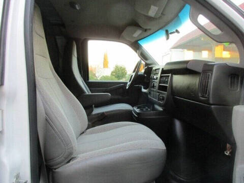 2016 Chevrolet Express 2500