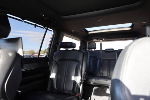 2022 Jeep Wagoneer Series III Carbide