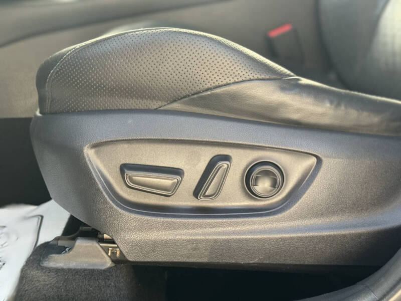 2020 Toyota C-HR Limited