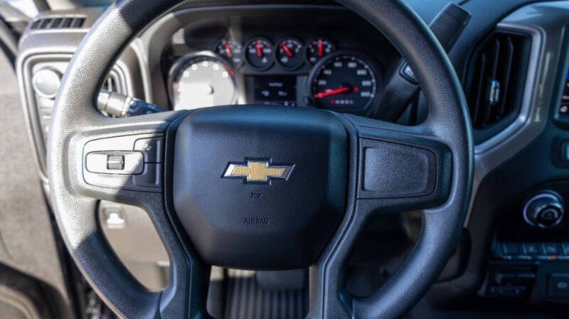 2024 Chevrolet Silverado 2500HD Custom